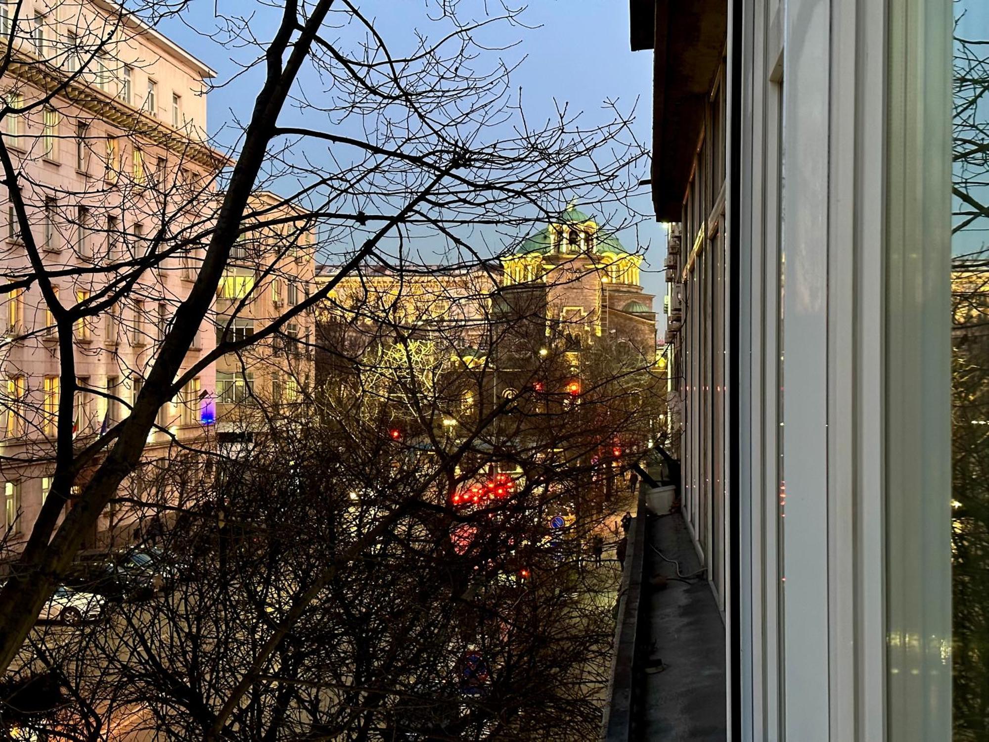 Luxury Oasis In Absolute Center Of Sofia Apartment Exterior photo